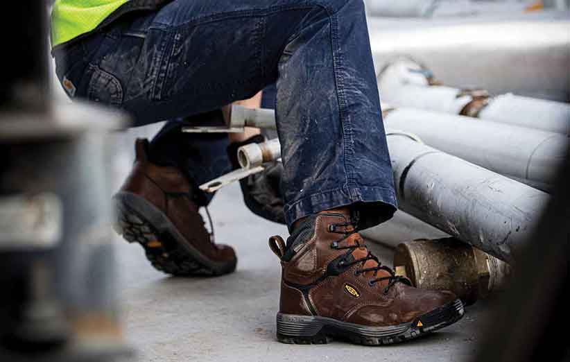 کفش ایمنی مناسب برای کار طولانی مدت