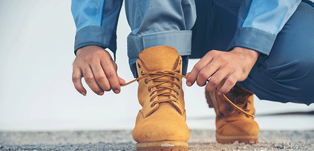 مزایای استفاده از لباس ایمنی و کفش ایمنی